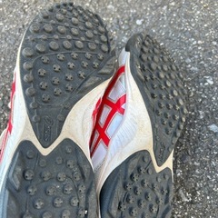 asics 25cm　トレシューの画像