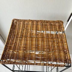 鉄製ラック棚の画像