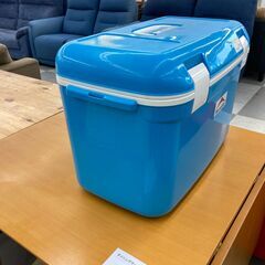 ★リユースのサカイ千葉中央店★  クーラーボックス 青系 H36×D33×W55 クリーニング済み TC5301の画像