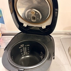 炊飯器　3合までの画像
