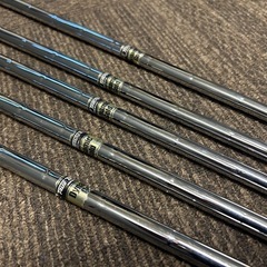 トゥルーテンパー Dynamic Gold S200 アイアンシャフト  の画像