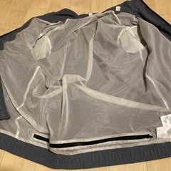 adidas薄いジャンバーの画像