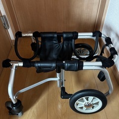 犬用車椅子の画像