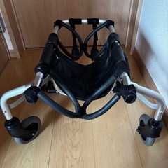 犬用車椅子の画像