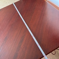 レトロなこたつテーブルの画像