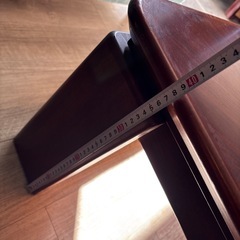 レトロなこたつテーブルの画像