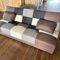 ソファーベッドの布の縫い目が外れてます。無料でプレゼントします！の画像