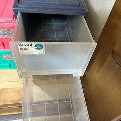 押入れ　衣類収納ケース　7個セット（棚、洋服、クリヤーケース）の画像