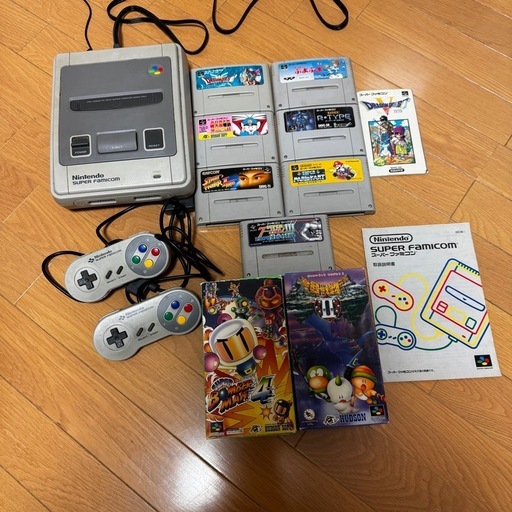 Nintendo スーパーファミコン 本体 コントローラー2個
