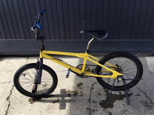 h-198△ q 岐阜発/ BMX/ 自転車/ 20インチ/ ジャイロ/ 色塗り/ メーカー不明/ サドル破れあり/ ブレーキ効き悪いです/ 現状品/ kb/ R7.11/3 △
