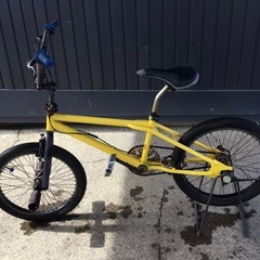 h-198△ q 岐阜発/ BMX/ 自転車/ 20インチ/ ジャイロ/ 色塗り/ メーカー不明/ サドル破れあり/ ブレーキ効き悪いです/ 現状品/ kb/ R7.11/3 △の画像