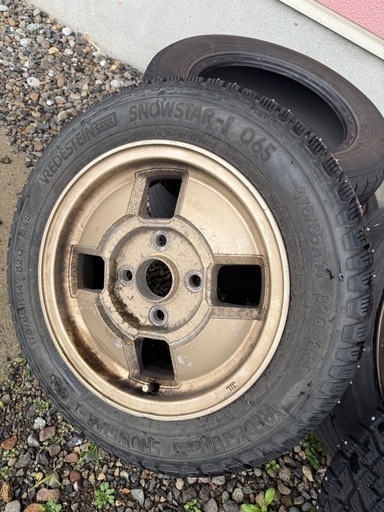 AE86トレノ純正ホイール2本セット　ピンタイヤ付き