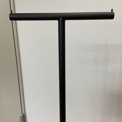 ハンガーラック【町田市再生家具】1110Aの画像