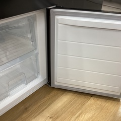 【安心1年間保証付き】2ﾄﾞｱ冷蔵庫　 IRISOHYAMA　IRSD-13A-B 　2024年製の画像