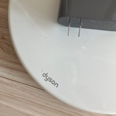 ダイソン　充電　スタンドの画像