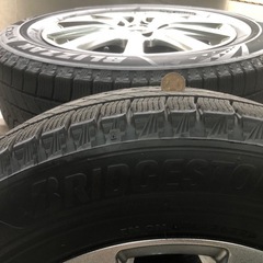 【お話し中】セレナ用　スタッドレスタイヤの画像