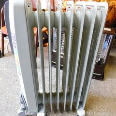 【JM875】DeLonghi デロンギ オイルヒーター H770812EFSN-GY 約8畳～10畳 ゼロ風暖房 暖房器具の画像