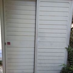 古い倉庫の画像