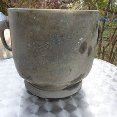 火鉢　？　名入り　詳細不明　長期放置品　汚い　ボロイ　使用方法不明の画像