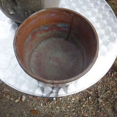 火鉢　？　名入り　詳細不明　長期放置品　汚い　ボロイ　使用方法不明の画像
