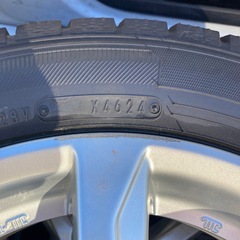 2024年製造タイヤとアルミホイール　スタッドレス中古品の画像