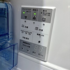 【急募】SHARP 冷蔵庫 高年式 美品 グレー 木目の画像