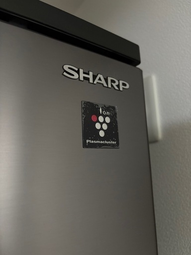 【急募のため大幅値下げ】SHARP 冷蔵庫 高年式 美品 グレー 木目