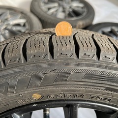 スタッドレスタイヤの画像