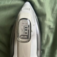 TOSHIBA　東芝　スチームアイロン　ハイパワー　1000W　TA-Z3の画像