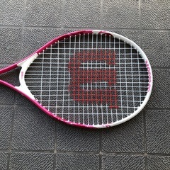 wilsonテニスラケットの画像