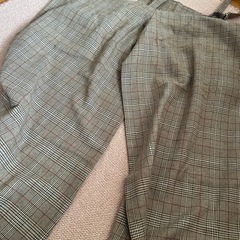 サロペットの画像