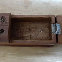 木彫りの象のシガレットケース　T-440の画像