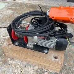 ＨＨＨ　電動ウインチ　１００ｋｇ　　の画像