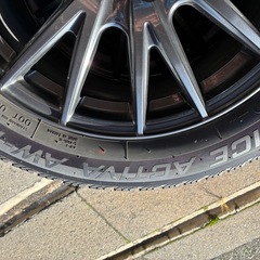 冬タイヤ　225/60/R17225/60/R17の画像