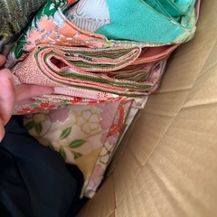着物　帯　などダンボール3箱分の画像