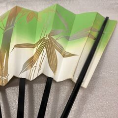 ⑦舞扇子　緑色・竹の画像
