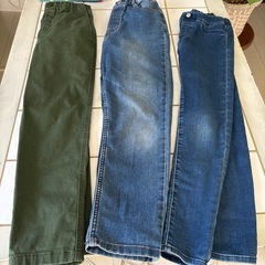 GUユニクロ130140カジュアルデニムズボン3枚セットの画像