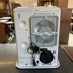 A2511-157 CORONA 石油ファンヒーター FH-M2510Y ホワイト 2010年製 3.6L 通電確認済み キズ汚れ有りの画像