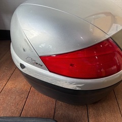 バイク　リアボックスの画像