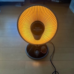 ハロゲンヒーターの画像