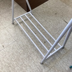 【ジモティー割引で最大15％OFF⭐️】ハンガーラック 白の画像