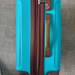 スーツケースの画像