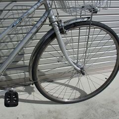 E674★限定特価★ 中古自転車 【　27インチ　シティ　ミヤタ　CBCLUB　シルバー 　ベルト】の画像