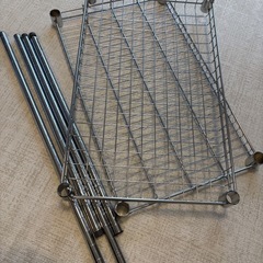 キッチンシンク下　収納 伸縮ラックの画像