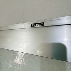 カギ枠付きアルミドアの画像