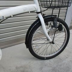 E679★　9500円★　折りたたみ中古自転車【20インチ　白　 】 の画像