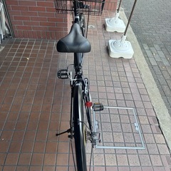 ★美品★外装6段変速　LEDオートライト　軽量アルミフレーム　大きめのカゴ付き　ブラックの画像