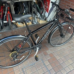 ★美品★外装6段変速　LEDオートライト　軽量アルミフレーム　大きめのカゴ付き　ブラックの画像