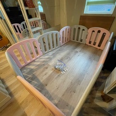 ベビーサークルの画像