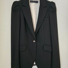 美品  ZARA テーラードジャケットBLACK スカートSETの画像